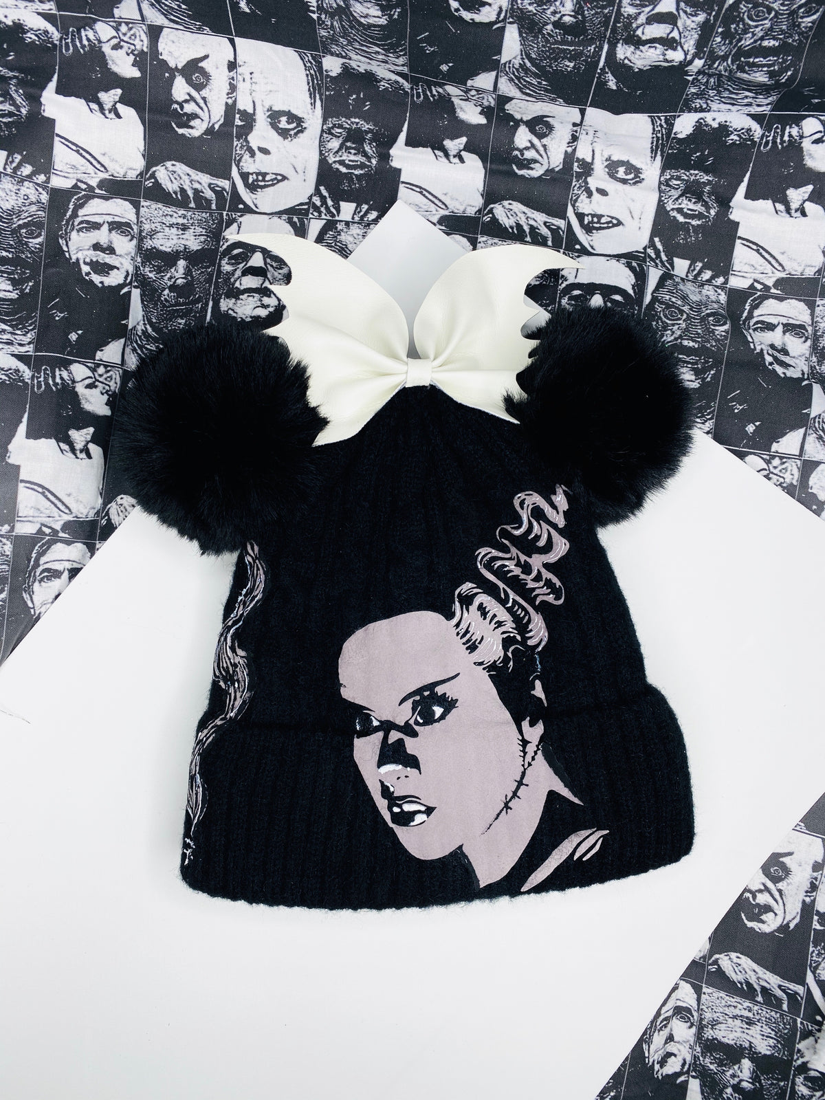 (Pre Order) Bride of Frankenstein Horror Beanie
