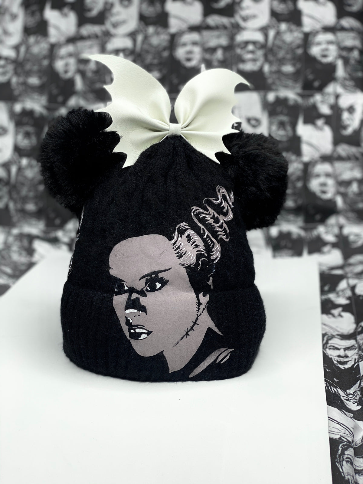 (Pre Order) Bride of Frankenstein Horror Beanie