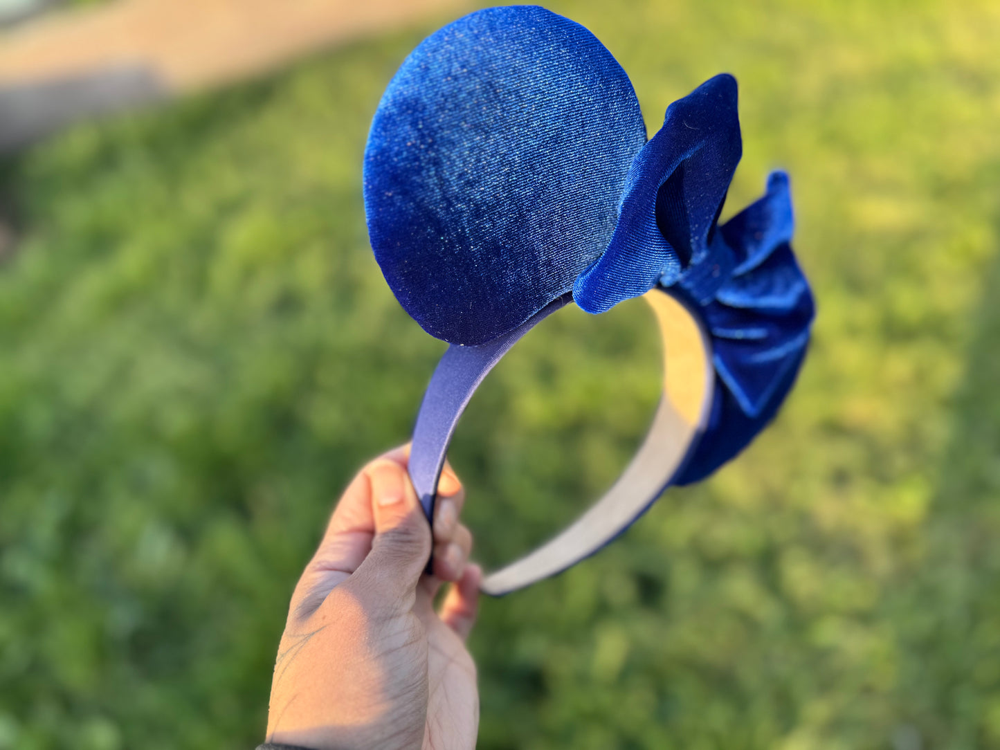 Limited solid velvet ears and sequin ears. (Colored headband)