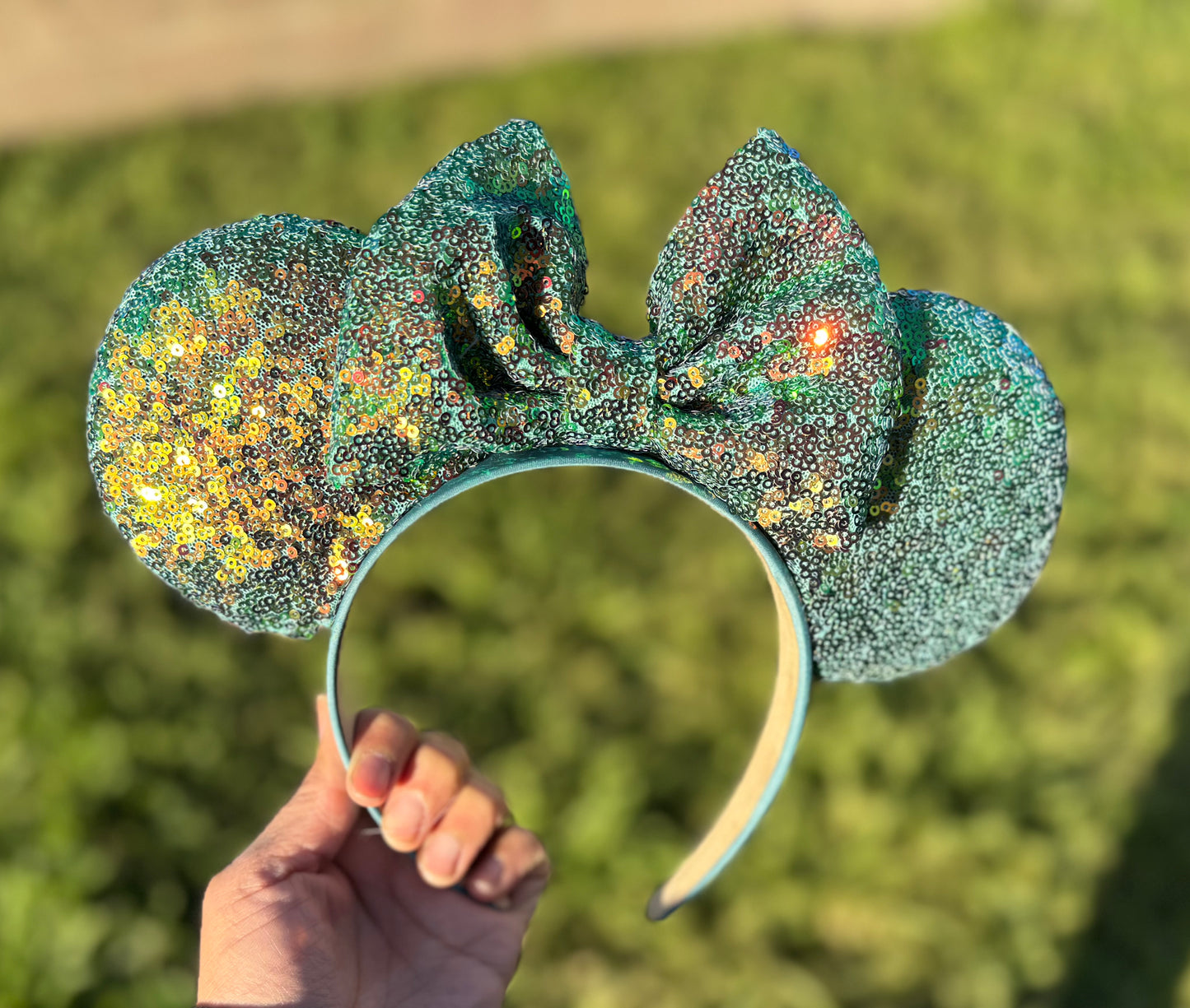 Limited solid velvet ears and sequin ears. (Colored headband)