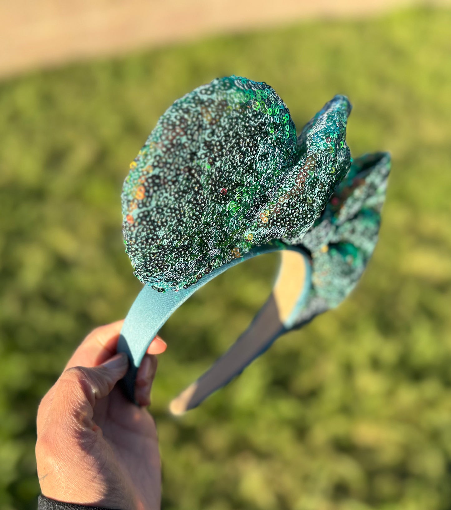 Limited solid velvet ears and sequin ears. (Colored headband)