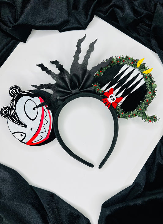 Vampire Teddy and Wreath