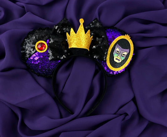 Evil Queen with mirror