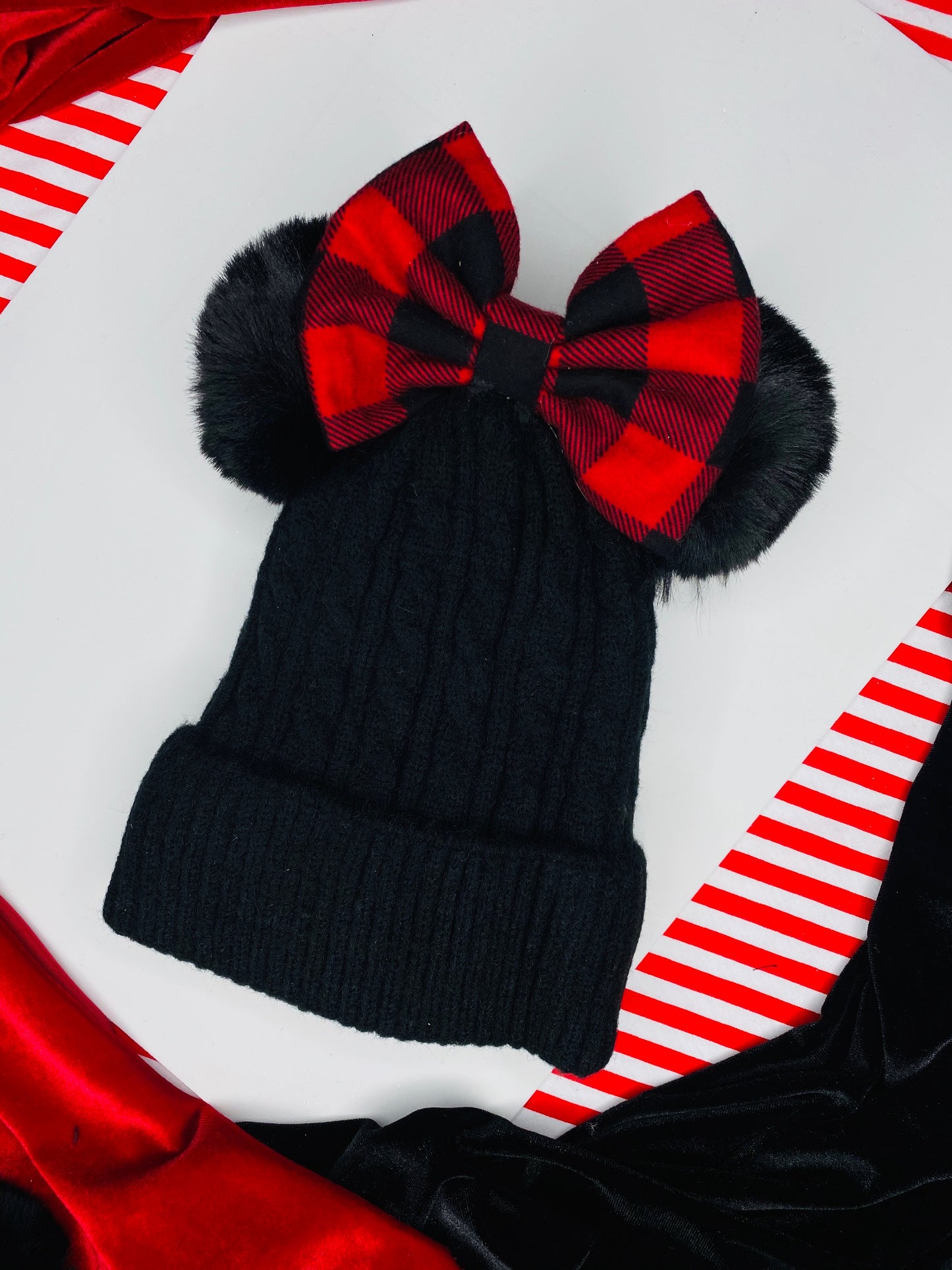 Beanie with plaid bow