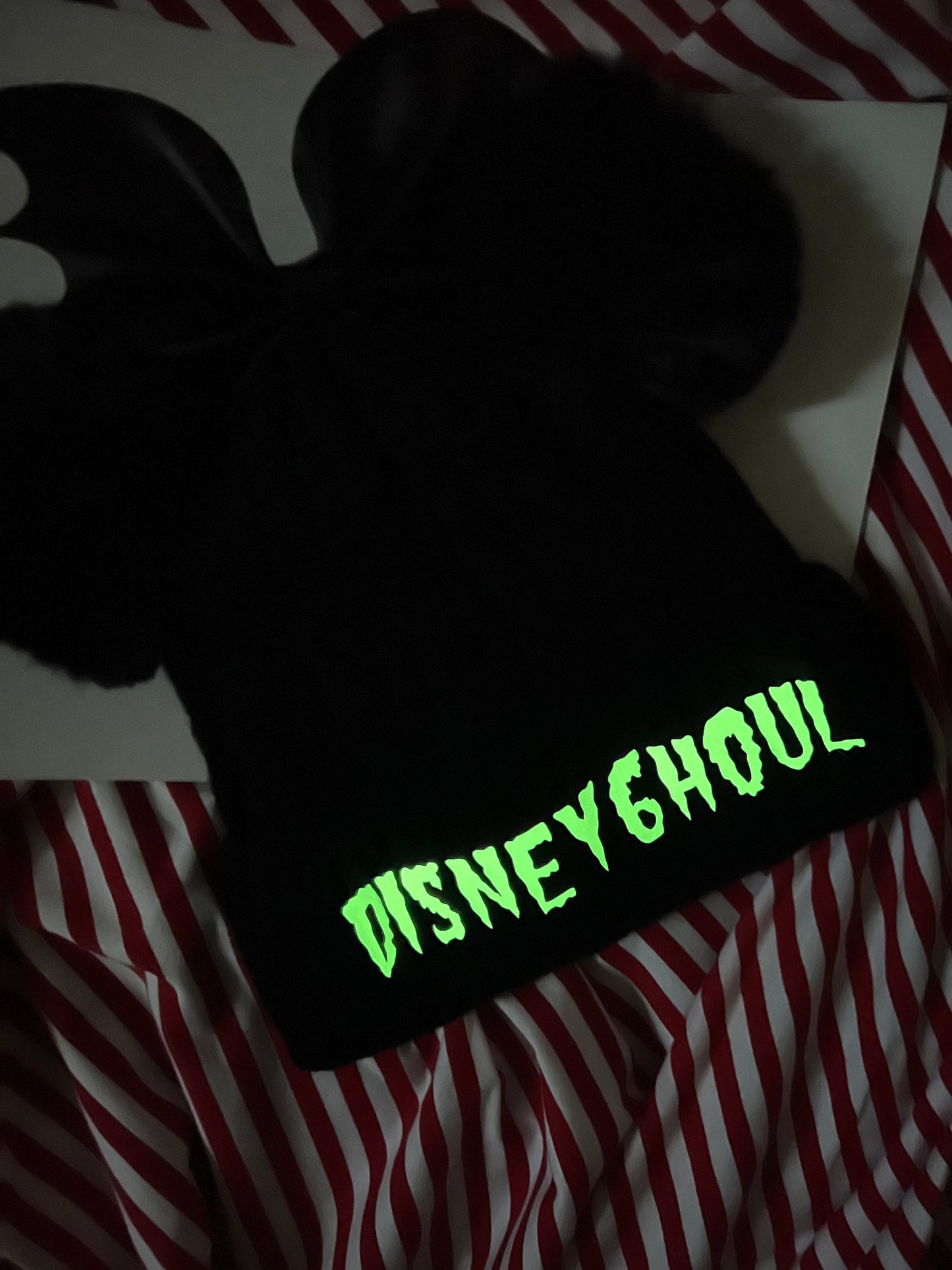 DisneyGhoul Beanie with bat bow